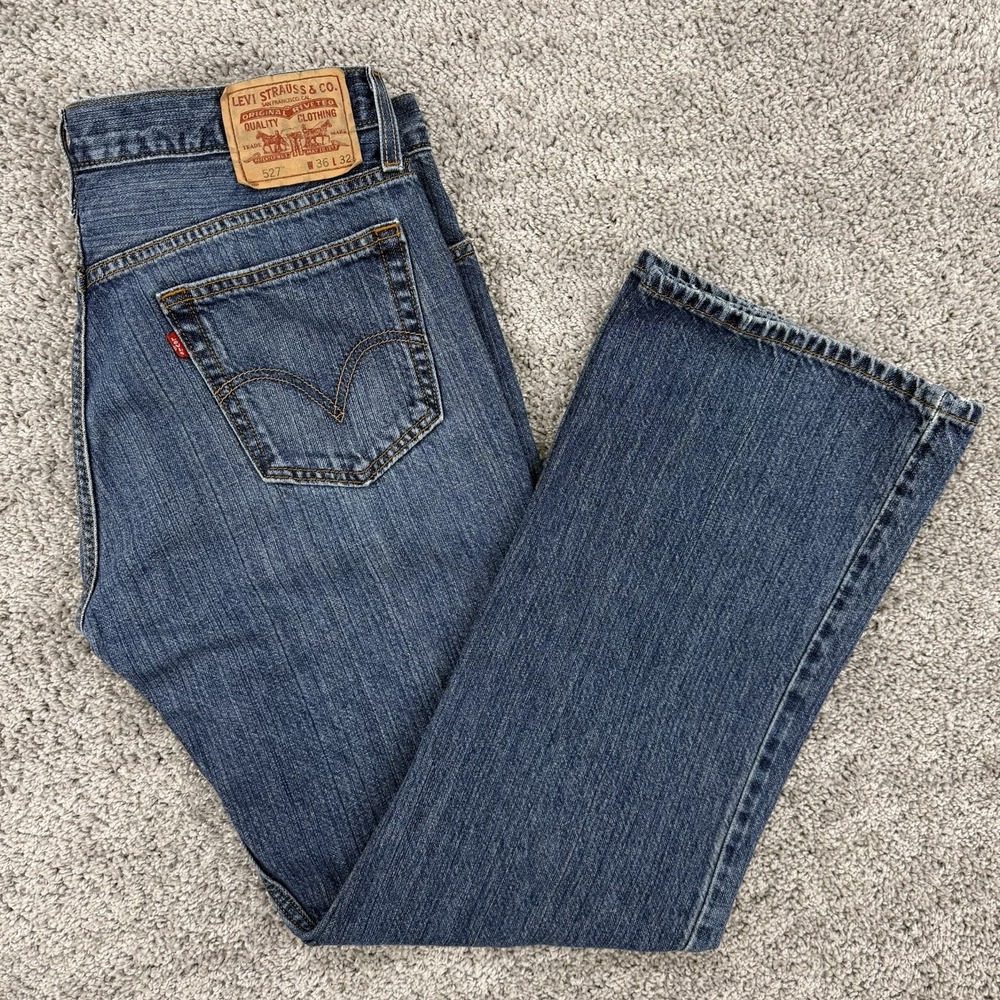 Vintage Y2K Levi's 527 Jeans Men's 36x32 Low Boot Cut Western Cowboy Medium Wash